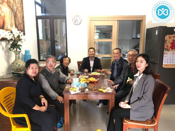 春节前校领导走访慰问送温暖